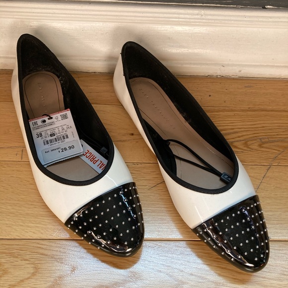 Zara Shoes - NWT Zara Flats